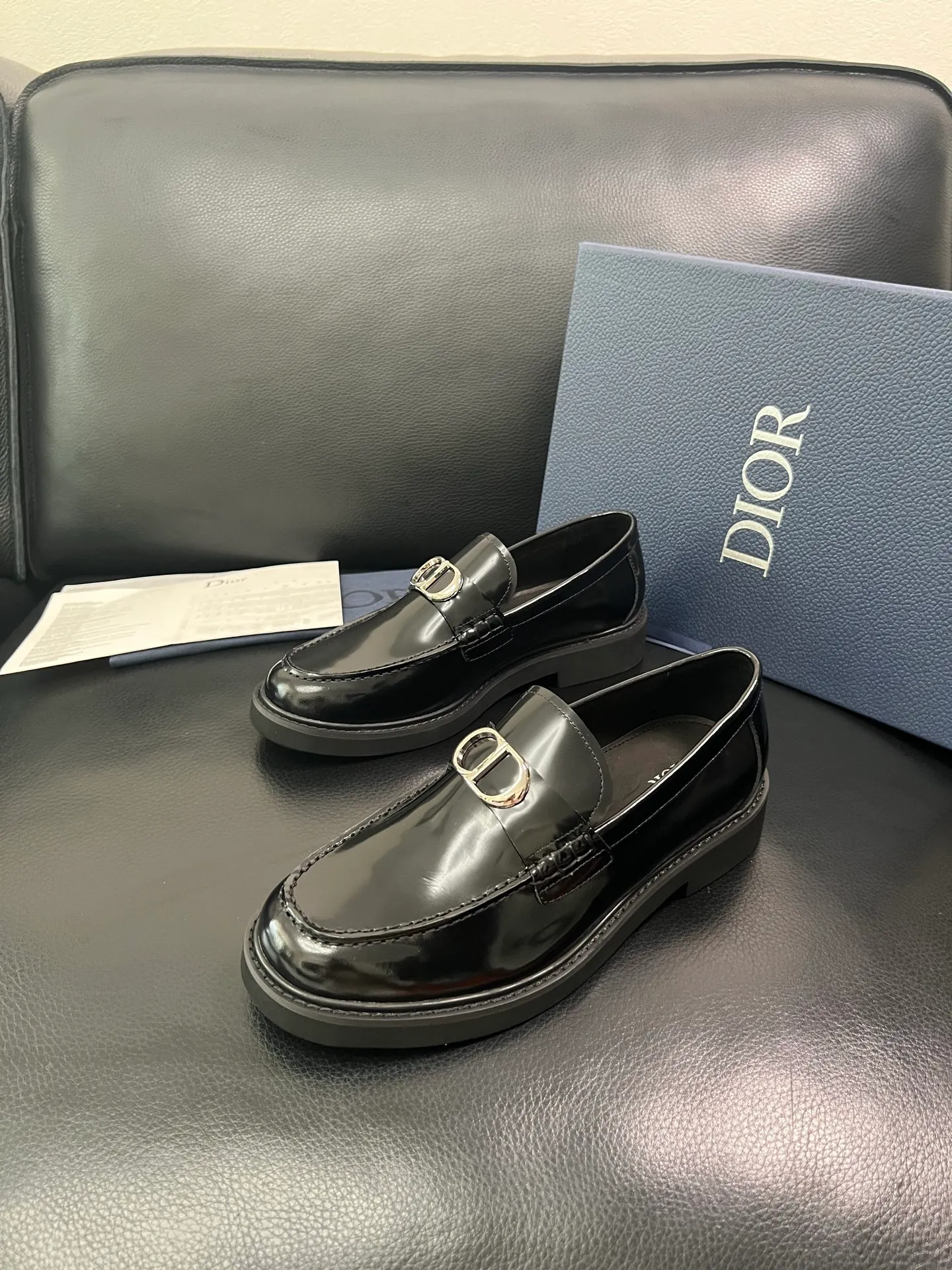 Men's men's shoes💰860 Dior top crafts Dior counter synchronization, original factory configuration, original cowhide fabric imported from Italy, breathable and comfortable imported water-dyed cow lining, sole: original factory special supply original sole super comfortable, original factory with single goods high quality, you can enter and exit the counter at will, welcome to compare counter synchronization, code number 39-44 (order 38 45) 85853